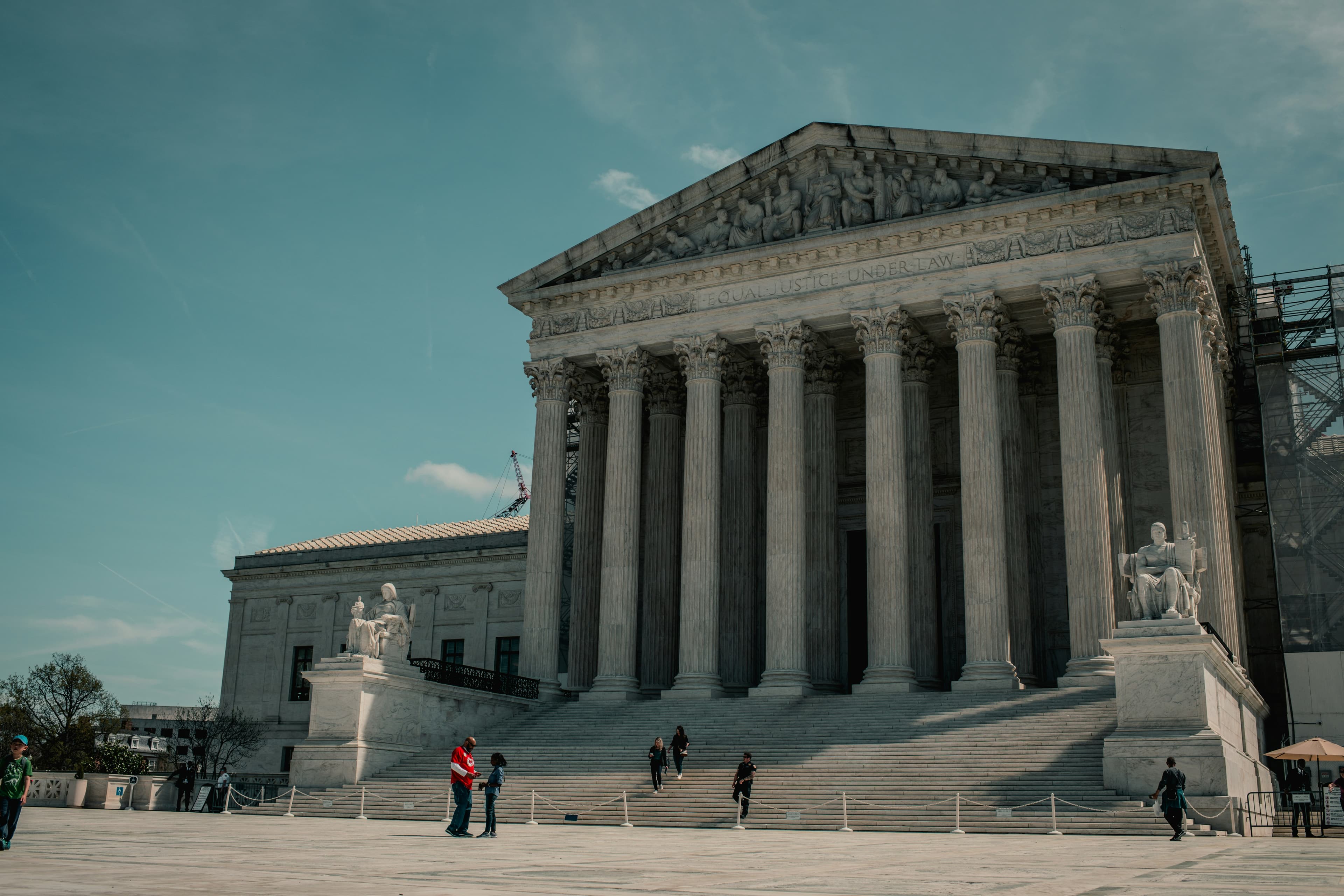 How a Litigator-Business Attorney Prevents Disputes and Protects Your Bottom Line